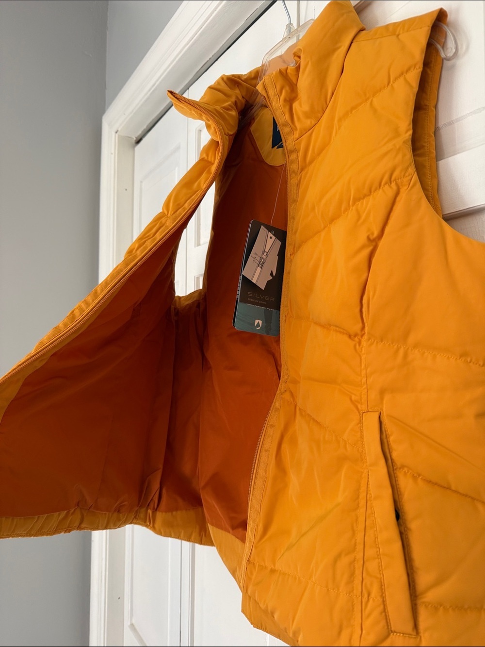 Lands' End Women's Down Puffer Vest Yellow Petite Large NWT - Picture 4 of 7